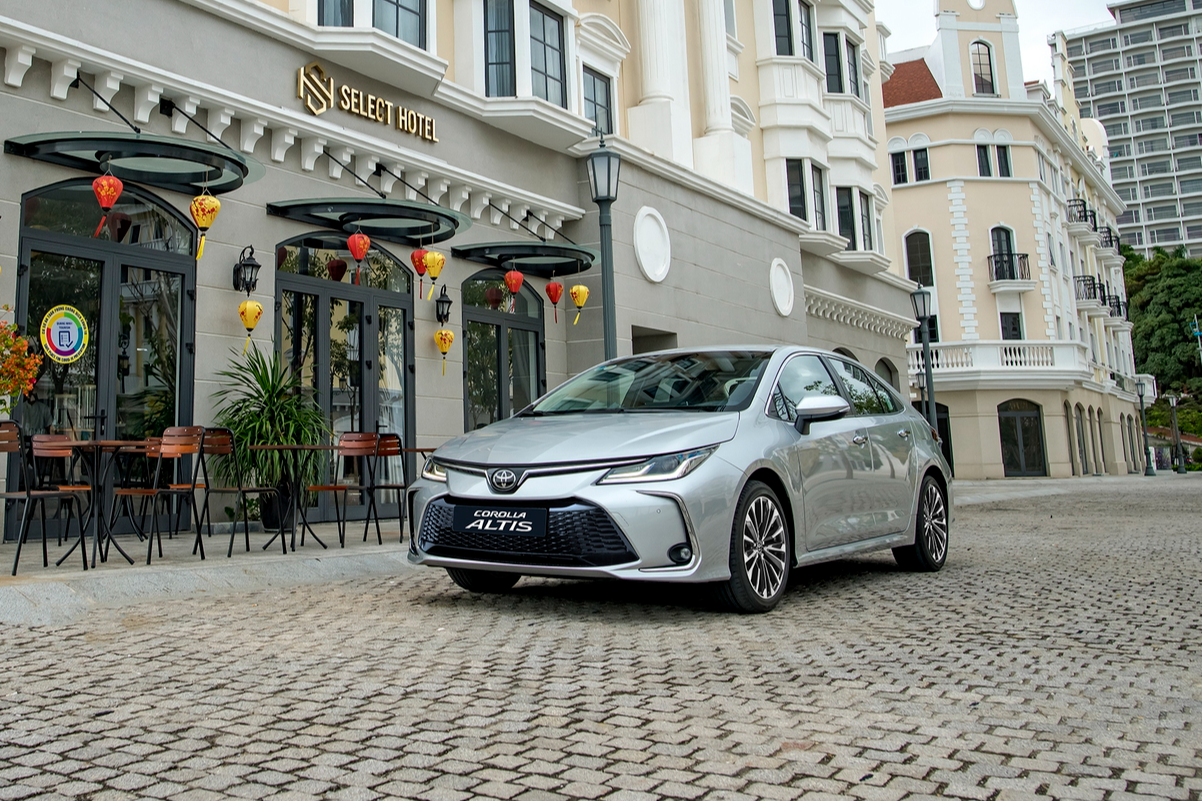 Toyota Corolla Altis 2023